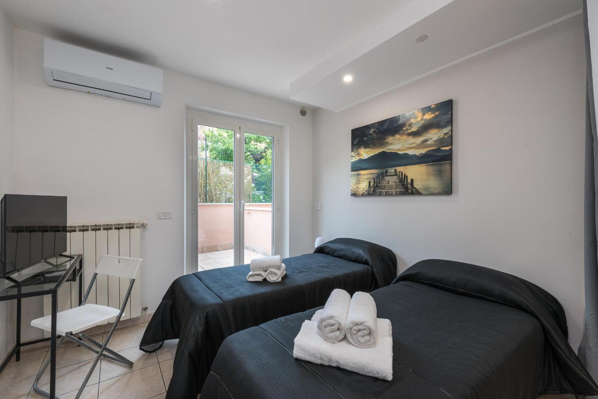Travelershome Ciampino 170 Station Street Exteriör bild
